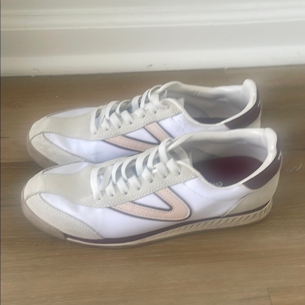 Tretorn White and Purple Sneakers